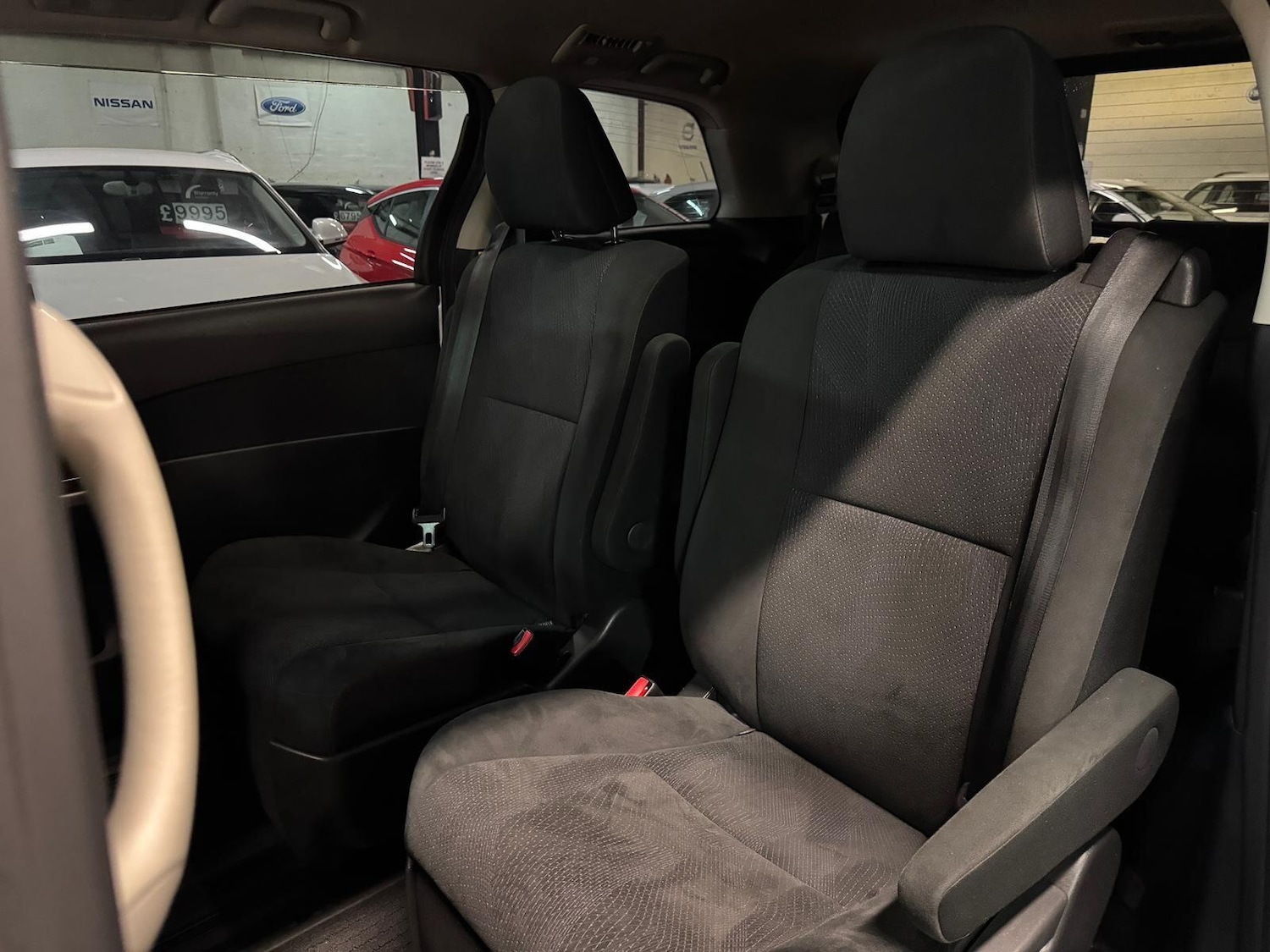 Used Toyota Estima for sale - 77696645: Photo 27