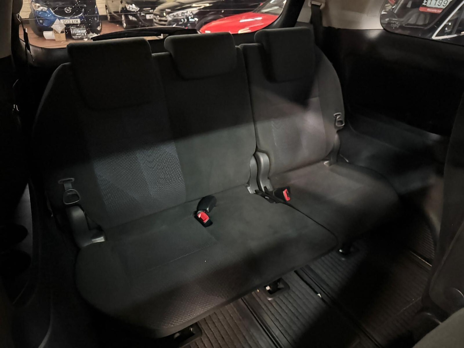 Used Toyota Estima for sale - 77696645: Photo 29