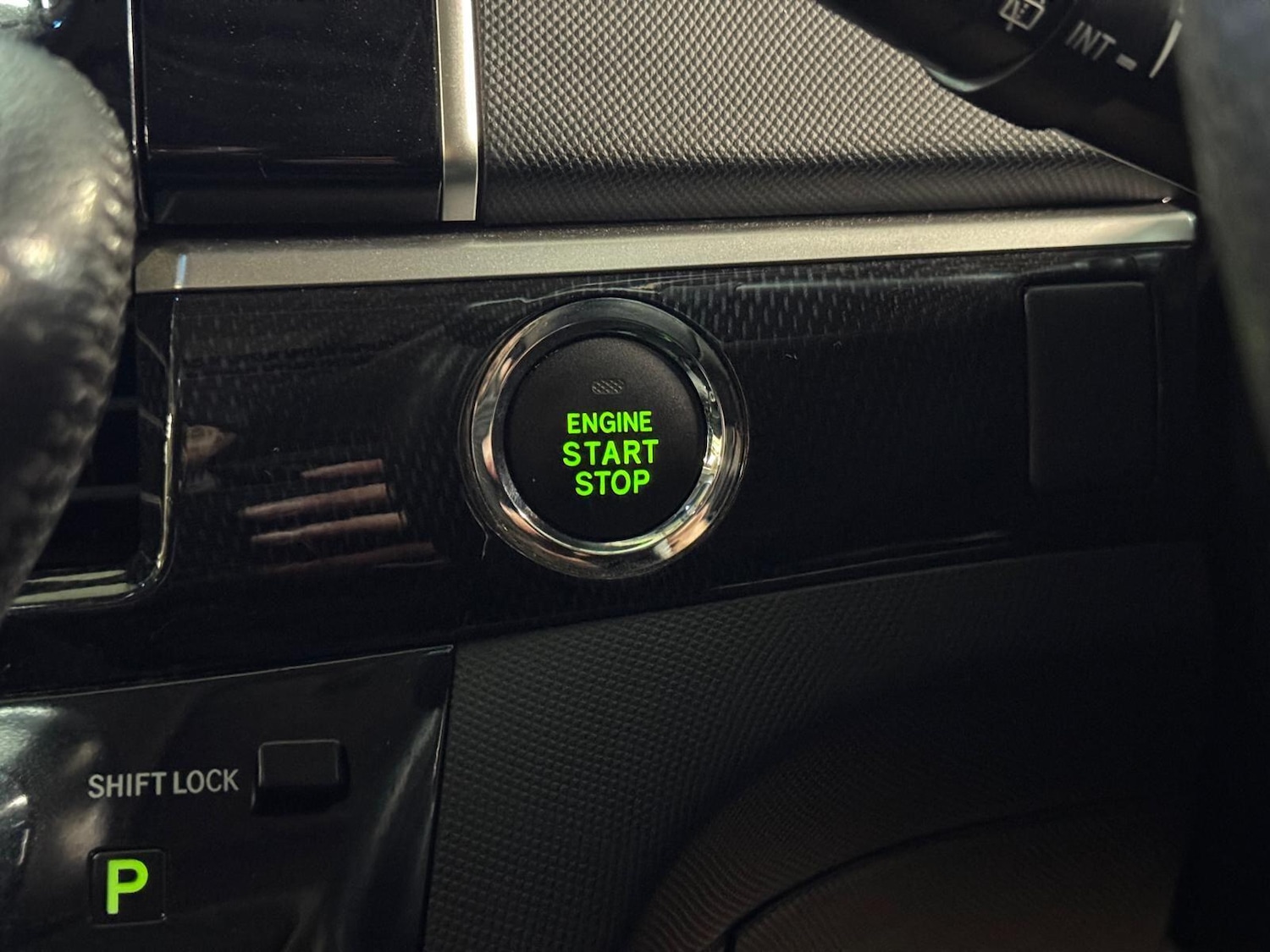 Used Toyota Estima for sale - 77696645: Photo 39