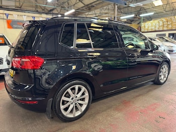 Used Volkswagen Golf SV 2015 for sale - 75588514: Photo