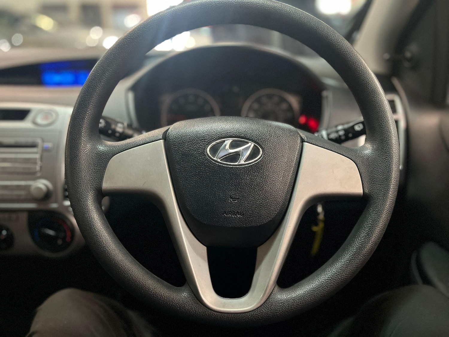 Used Hyundai i20 2011 for sale - 76360420: Photo 24