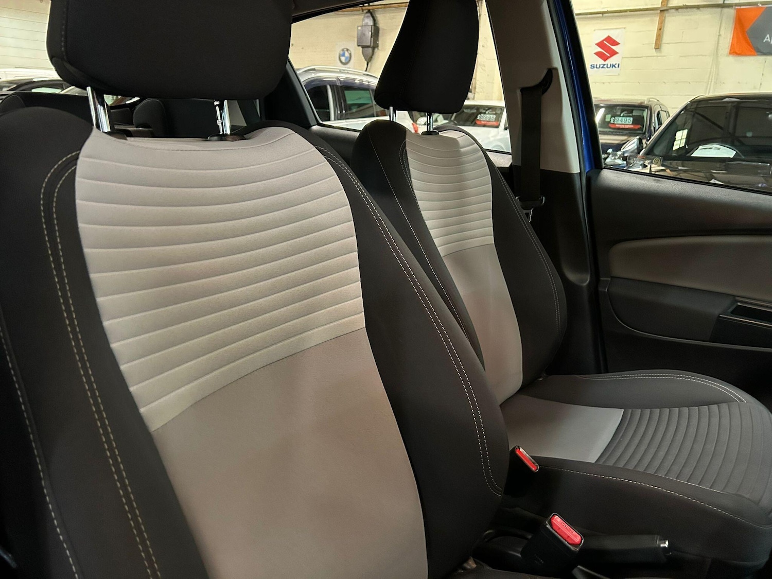 Used Toyota Yaris 2018 for sale - 76965641: Photo 12