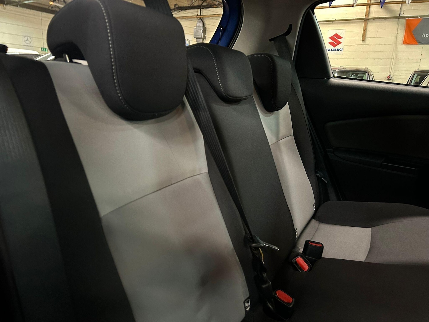 Used Toyota Yaris 2018 for sale - 76965641: Photo 17