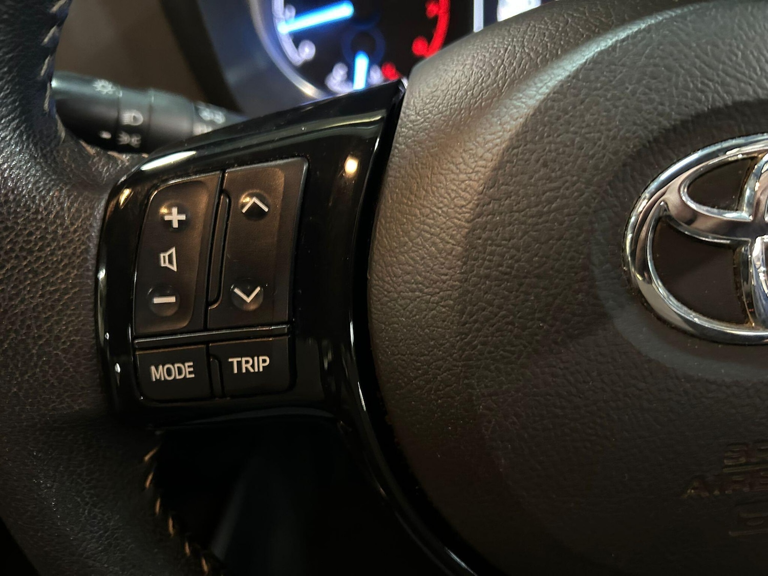 Used Toyota Yaris 2018 for sale - 76965641: Photo 24