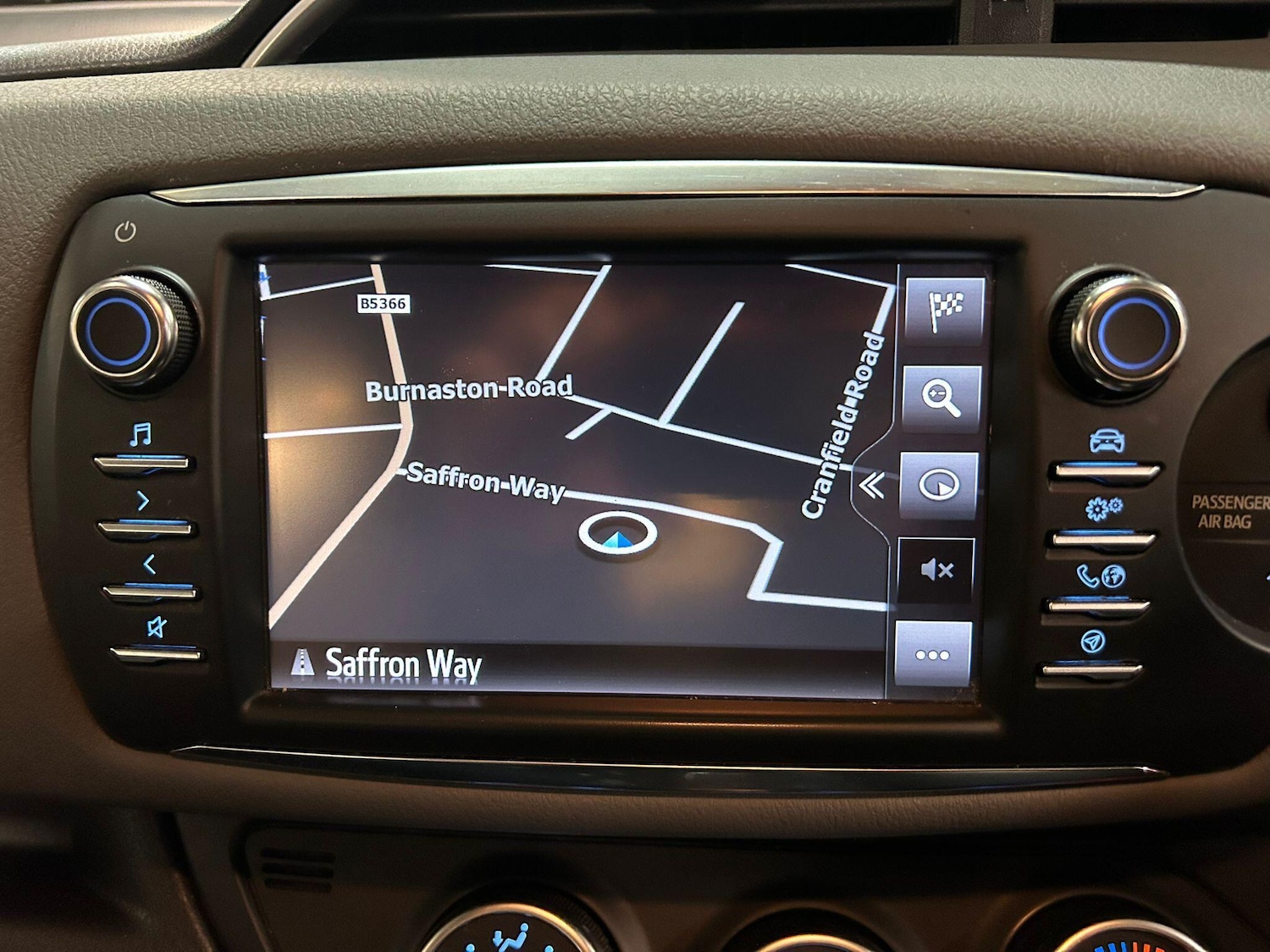 Used Toyota Yaris 2018 for sale - 76965641: Photo 29