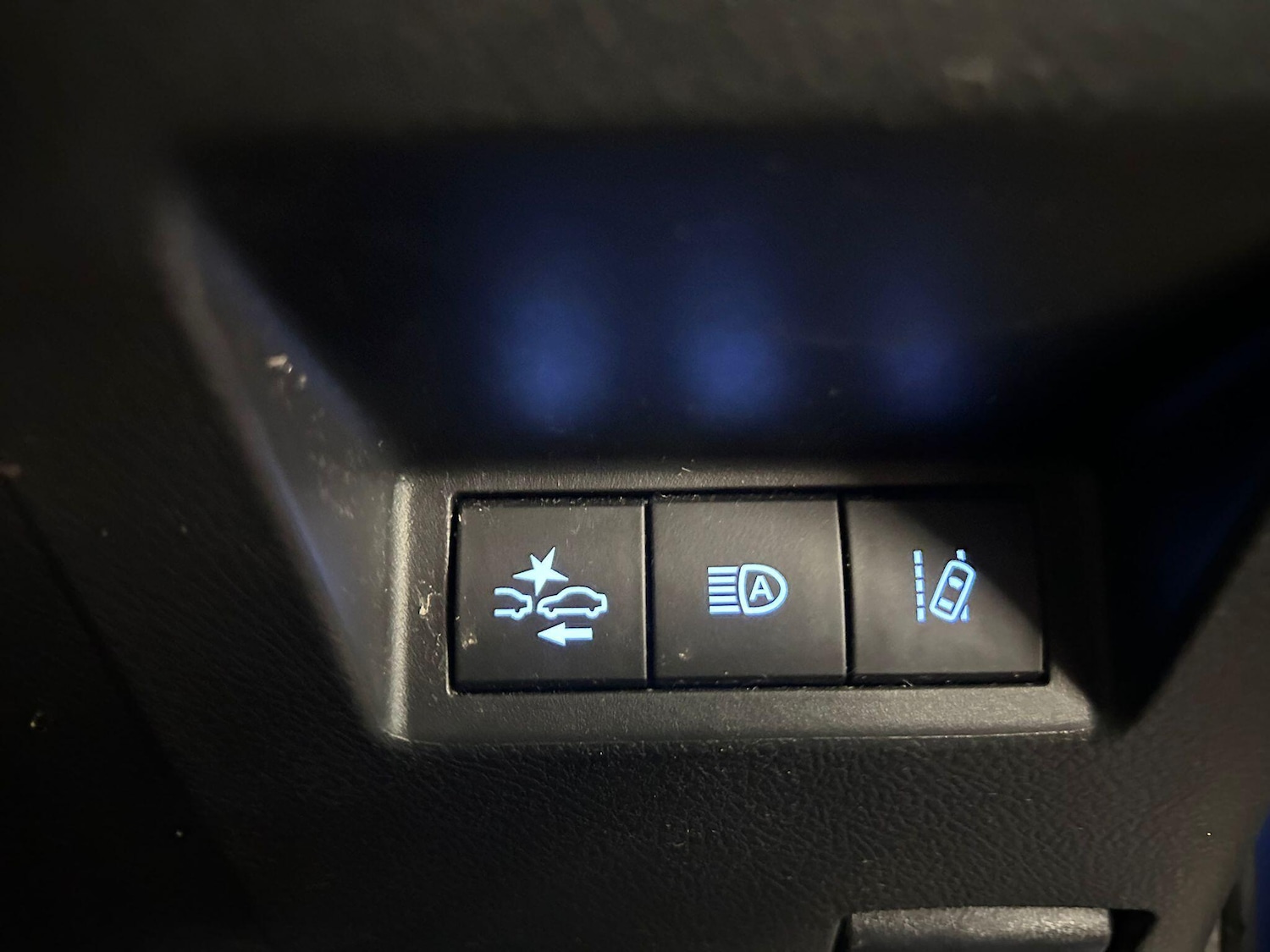 Used Toyota Yaris 2018 for sale - 76965641: Photo 34