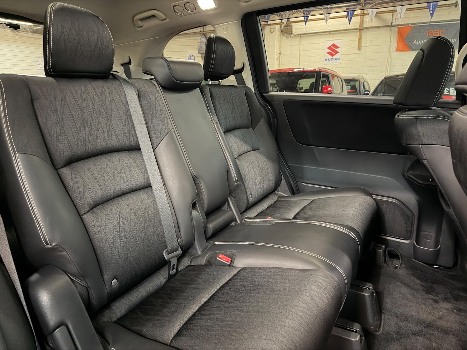 Used Honda Odyssey for sale - 76964532: Photo 27