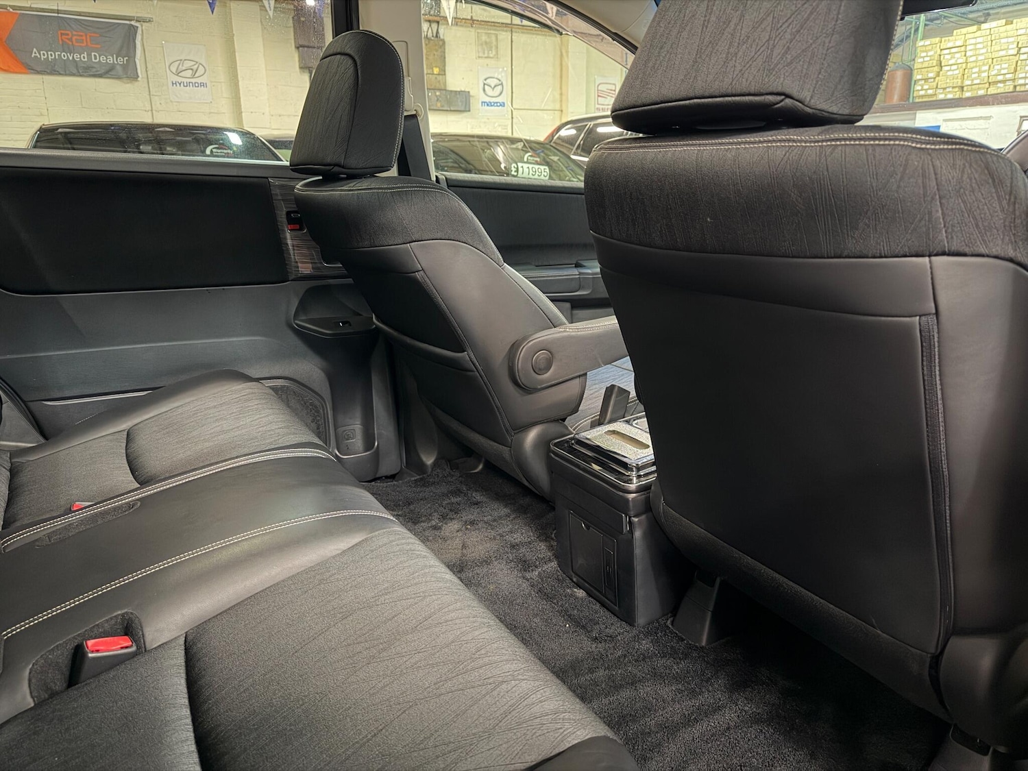 Used Honda Odyssey for sale - 76964532: Photo 29