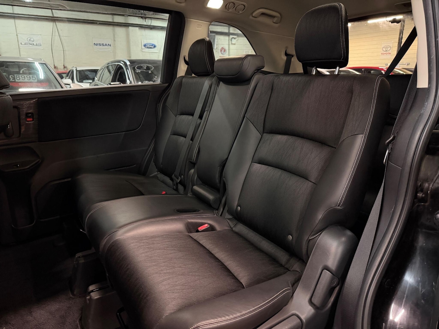 Used Honda Odyssey for sale - 76964532: Photo 30