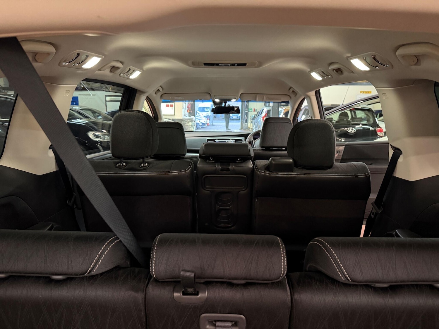 Used Honda Odyssey for sale - 76964532: Photo 46