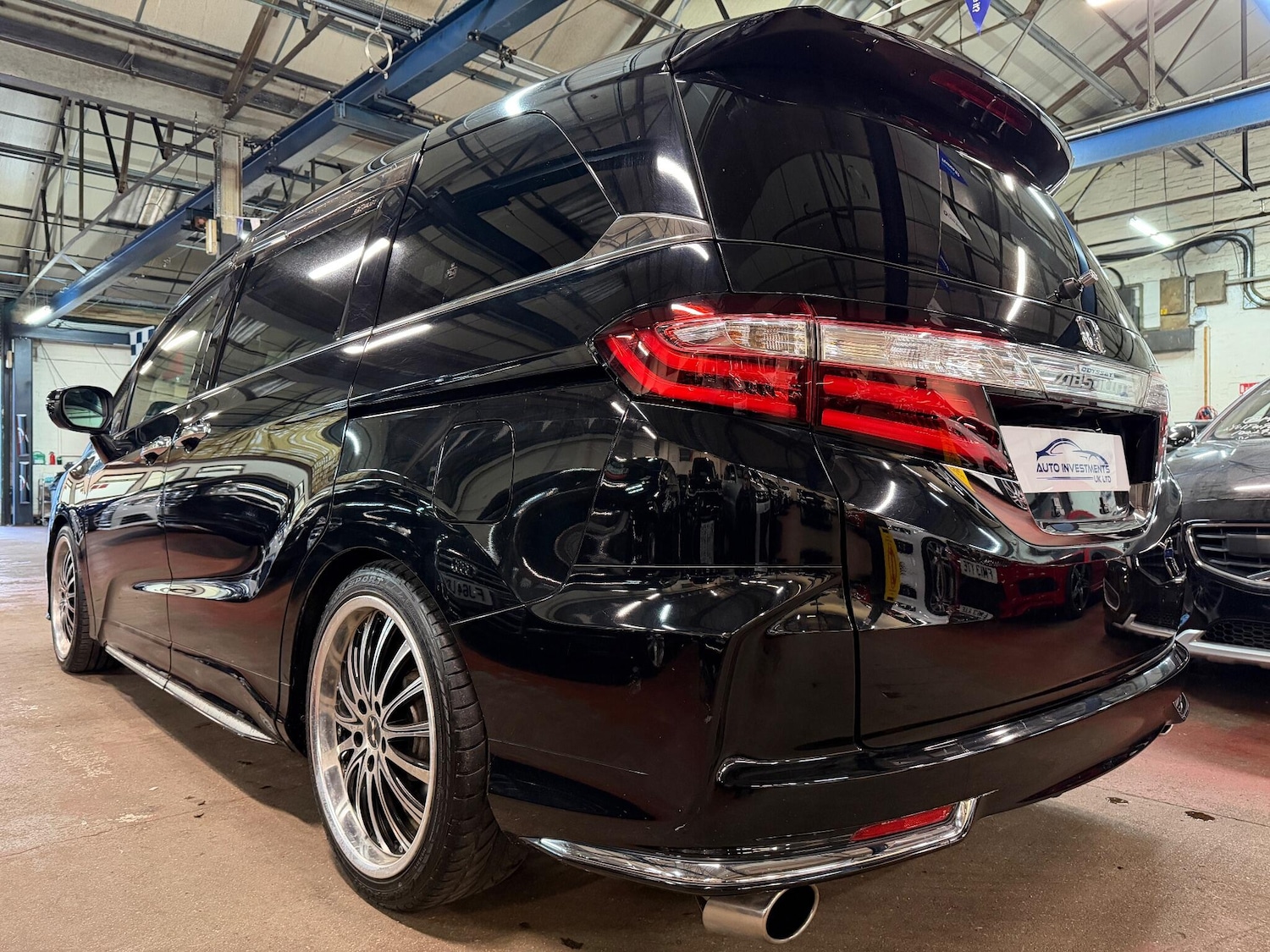 Used Honda Odyssey for sale - 76964532: Photo 8