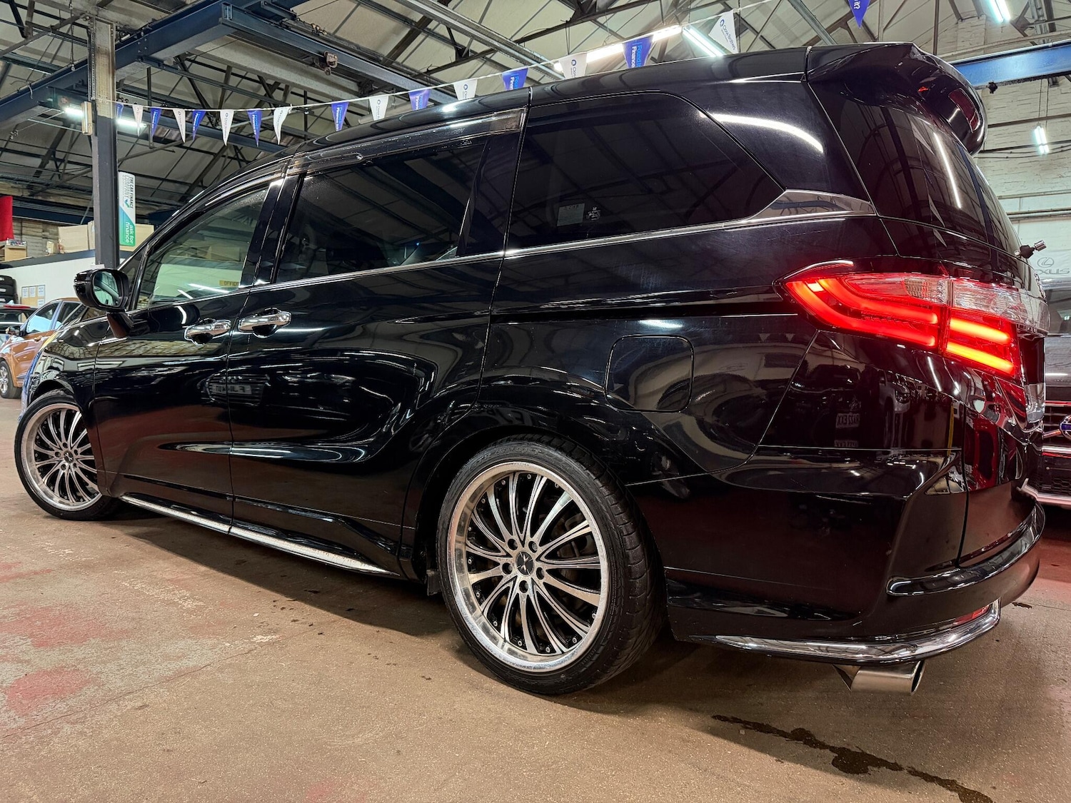 Used Honda Odyssey for sale - 76964532: Photo 9