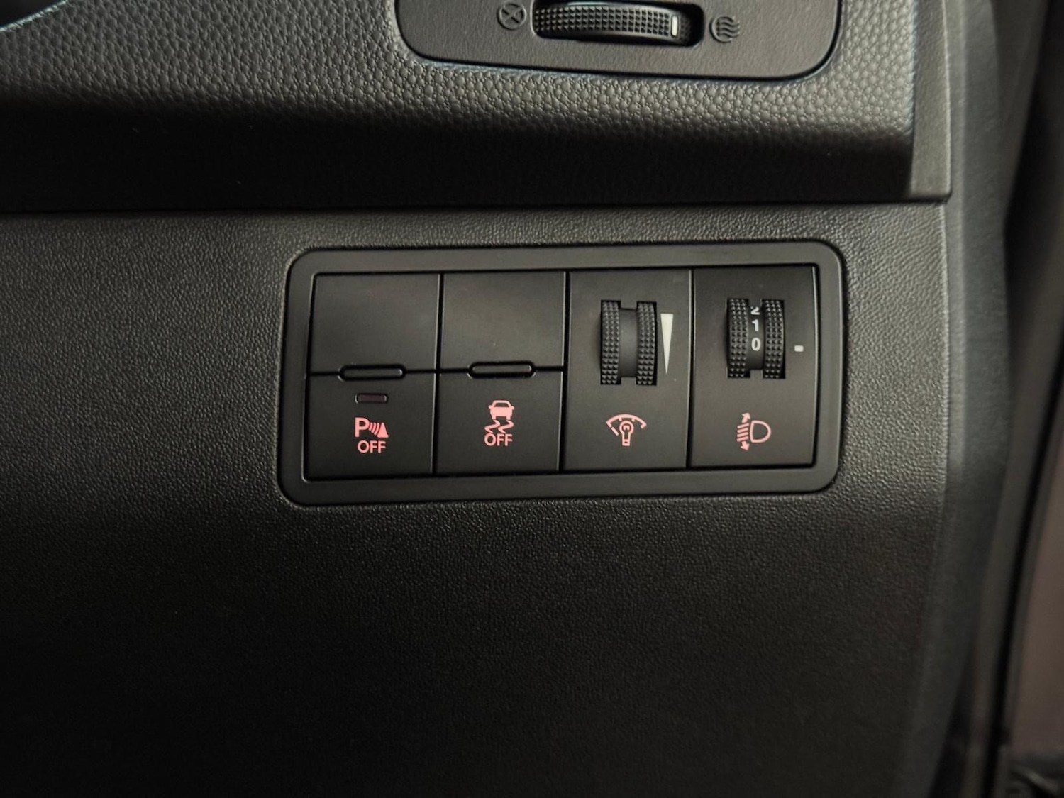 Used Kia Venga 2017 for sale - 77823782: Photo 38