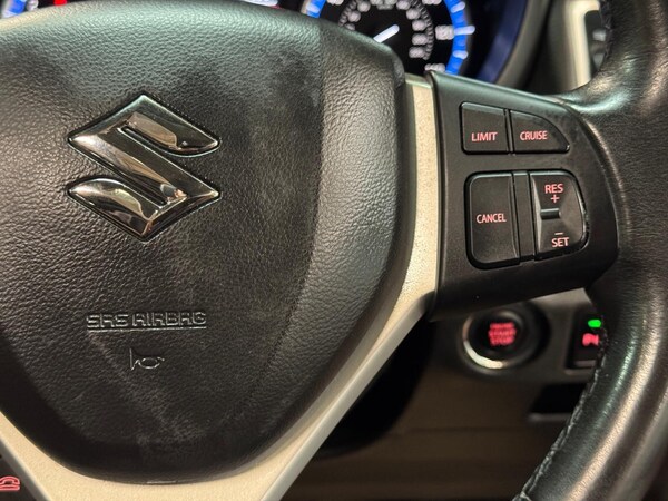 Used Suzuki SX4 S-Cross 2013 for sale - 76151631: Photo 40