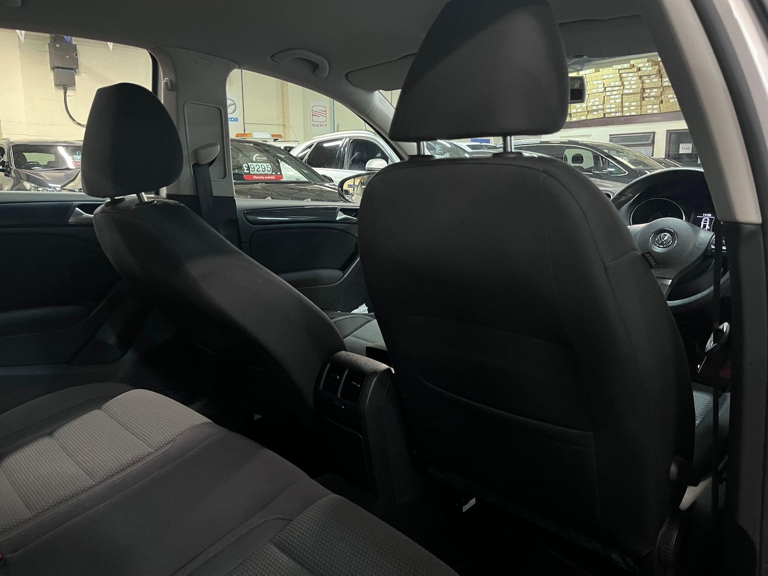 Used Volkswagen Golf 2011 for sale - 76613165: Photo 24