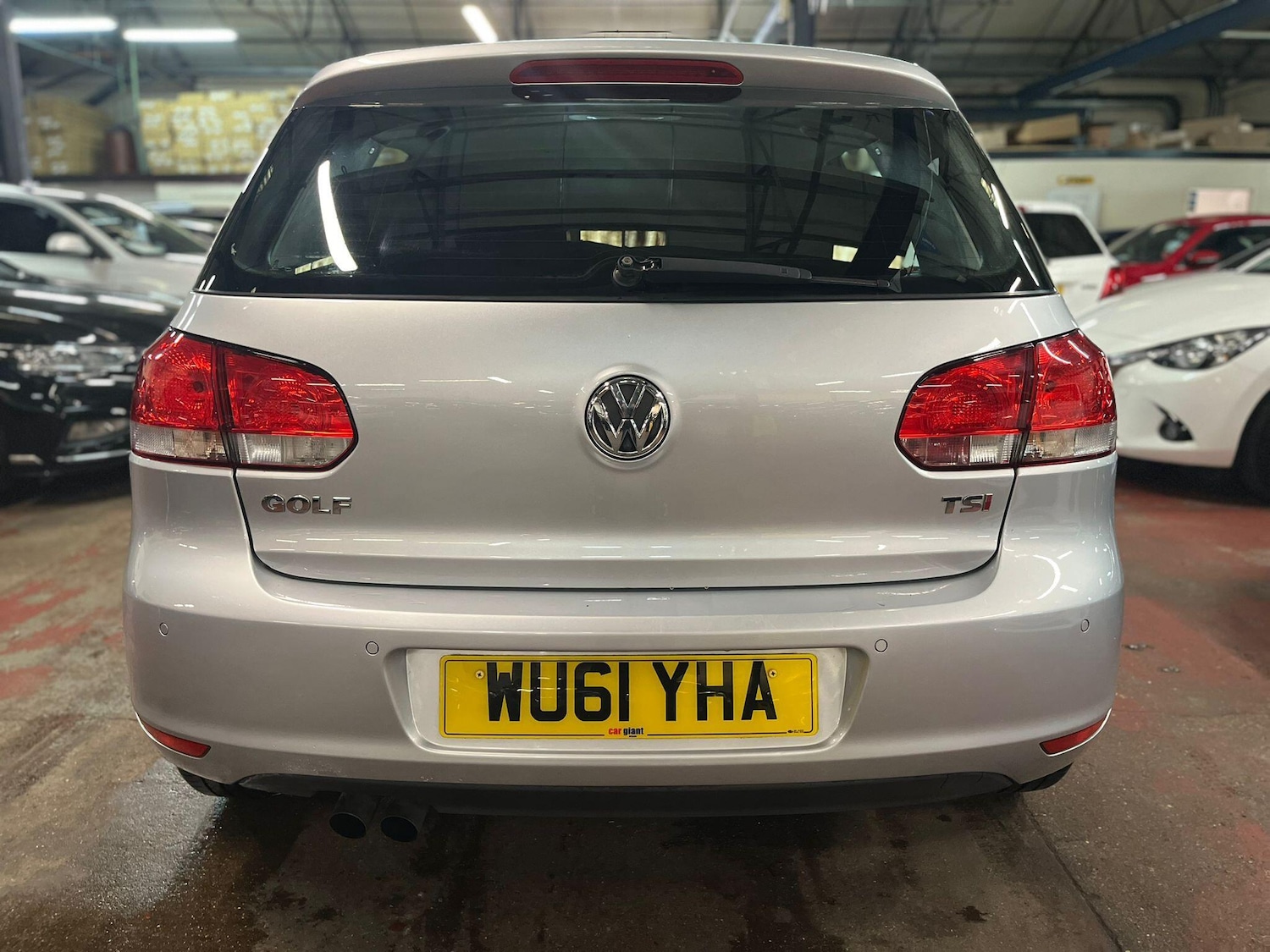 Used Volkswagen Golf 2011 for sale - 76613165: Photo 5