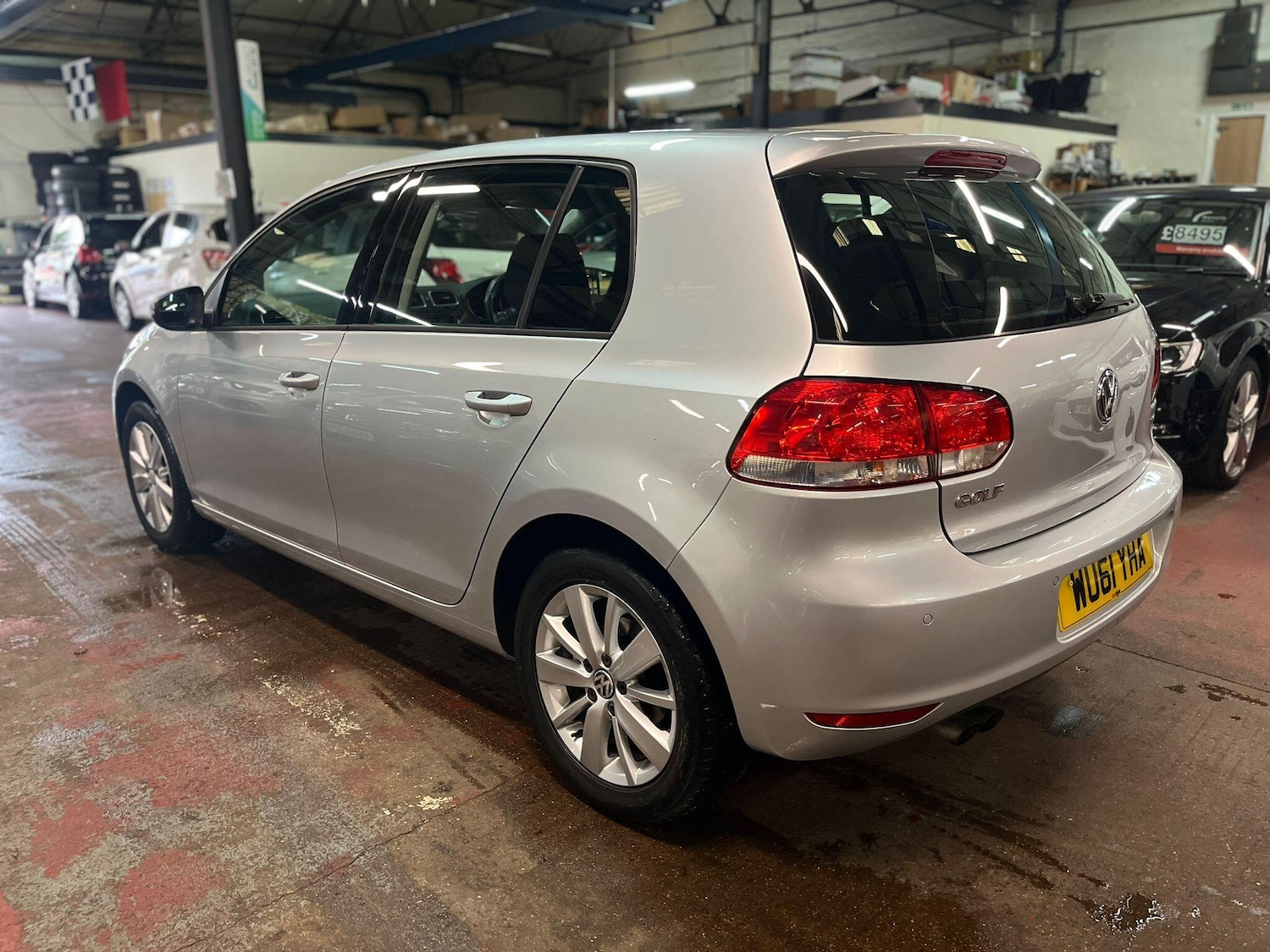 Used Volkswagen Golf 2011 for sale - 76613165: Photo 6