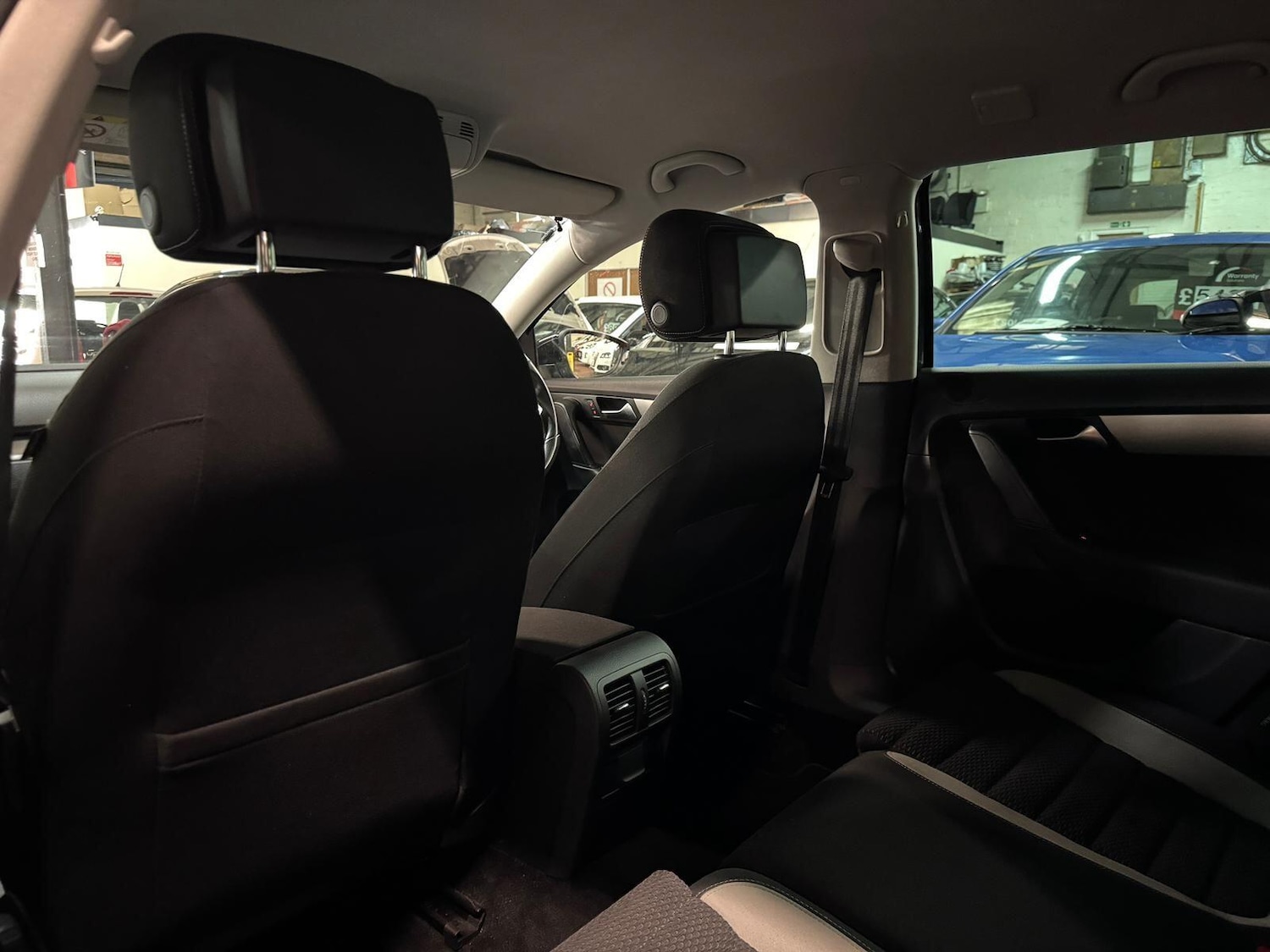 Used Volkswagen Passat for sale - 77120040: Photo 30