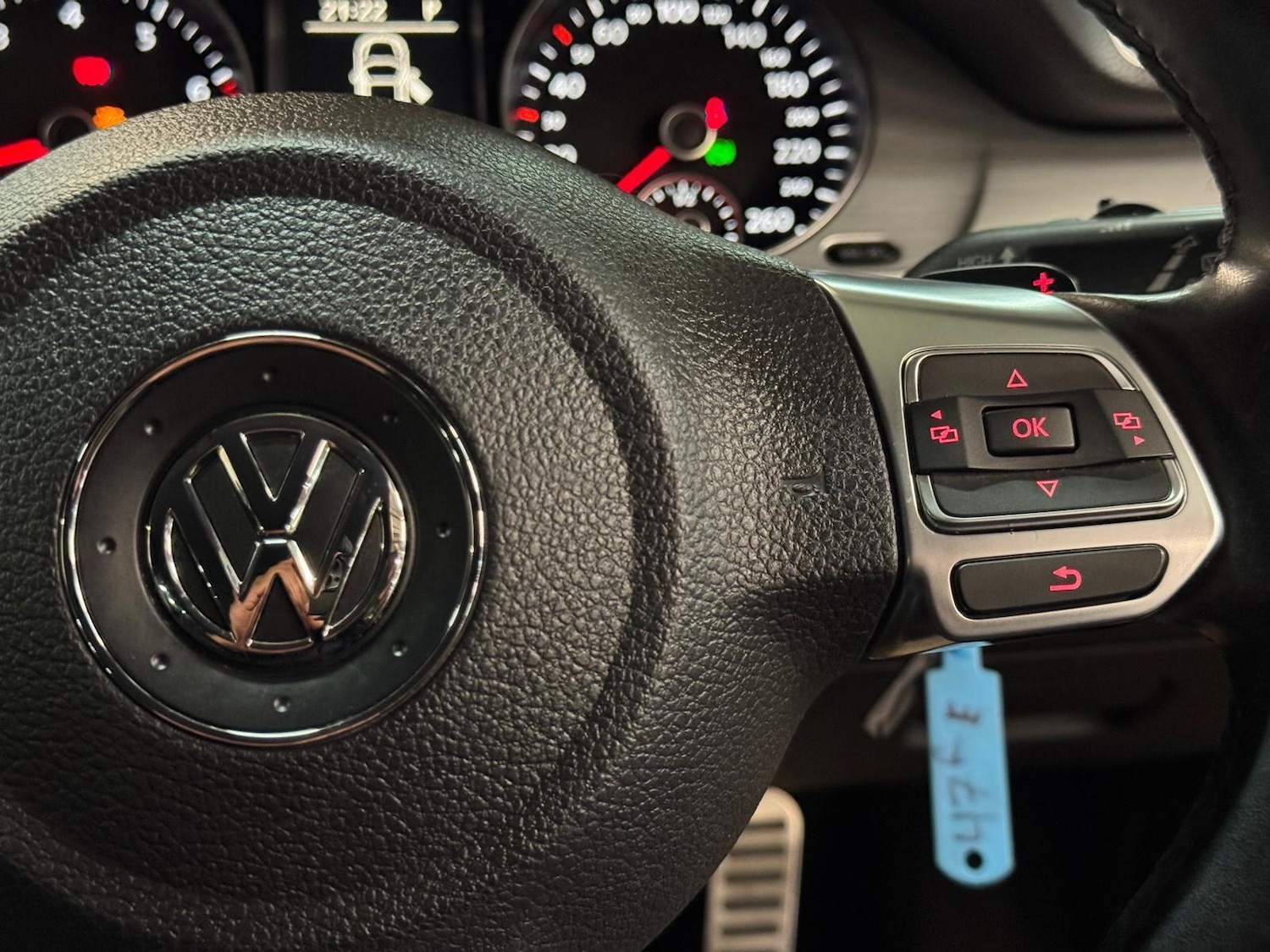 Used Volkswagen Passat for sale - 77120040: Photo 39