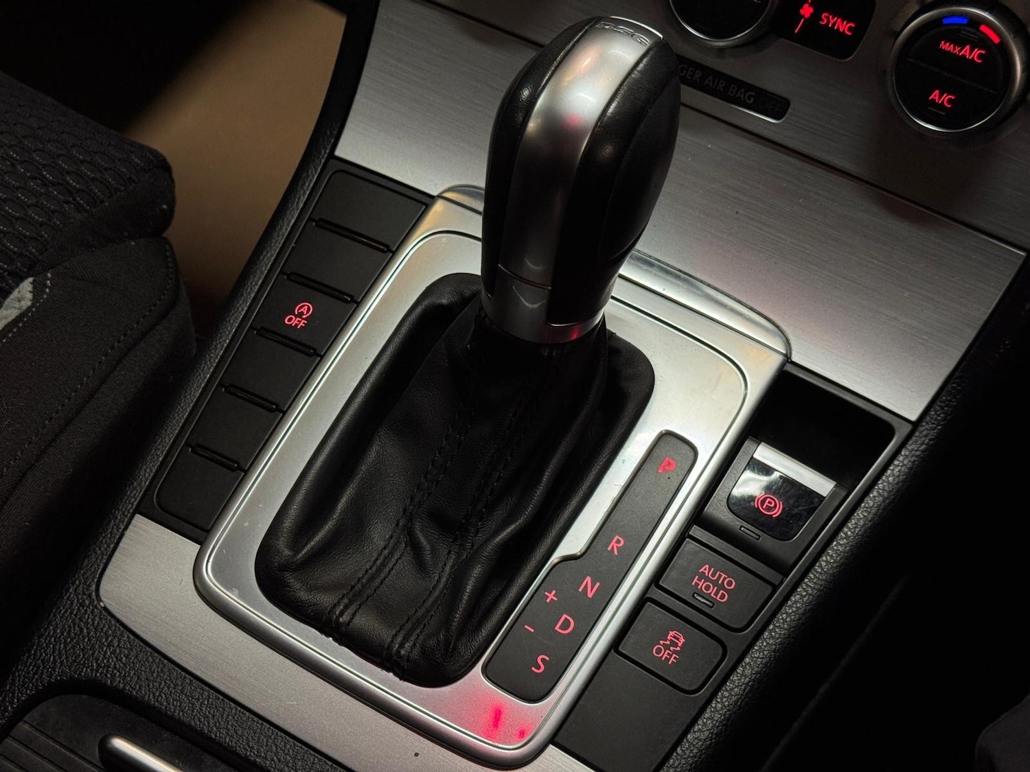 Used Volkswagen Passat for sale - 77120040: Photo 46