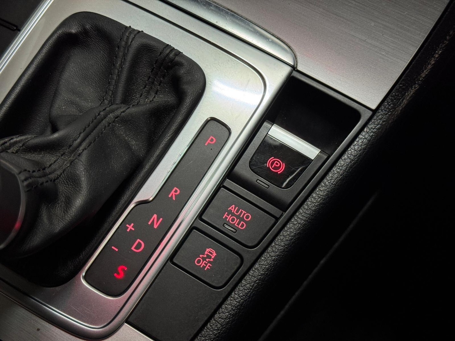 Used Volkswagen Passat for sale - 77120040: Photo 47