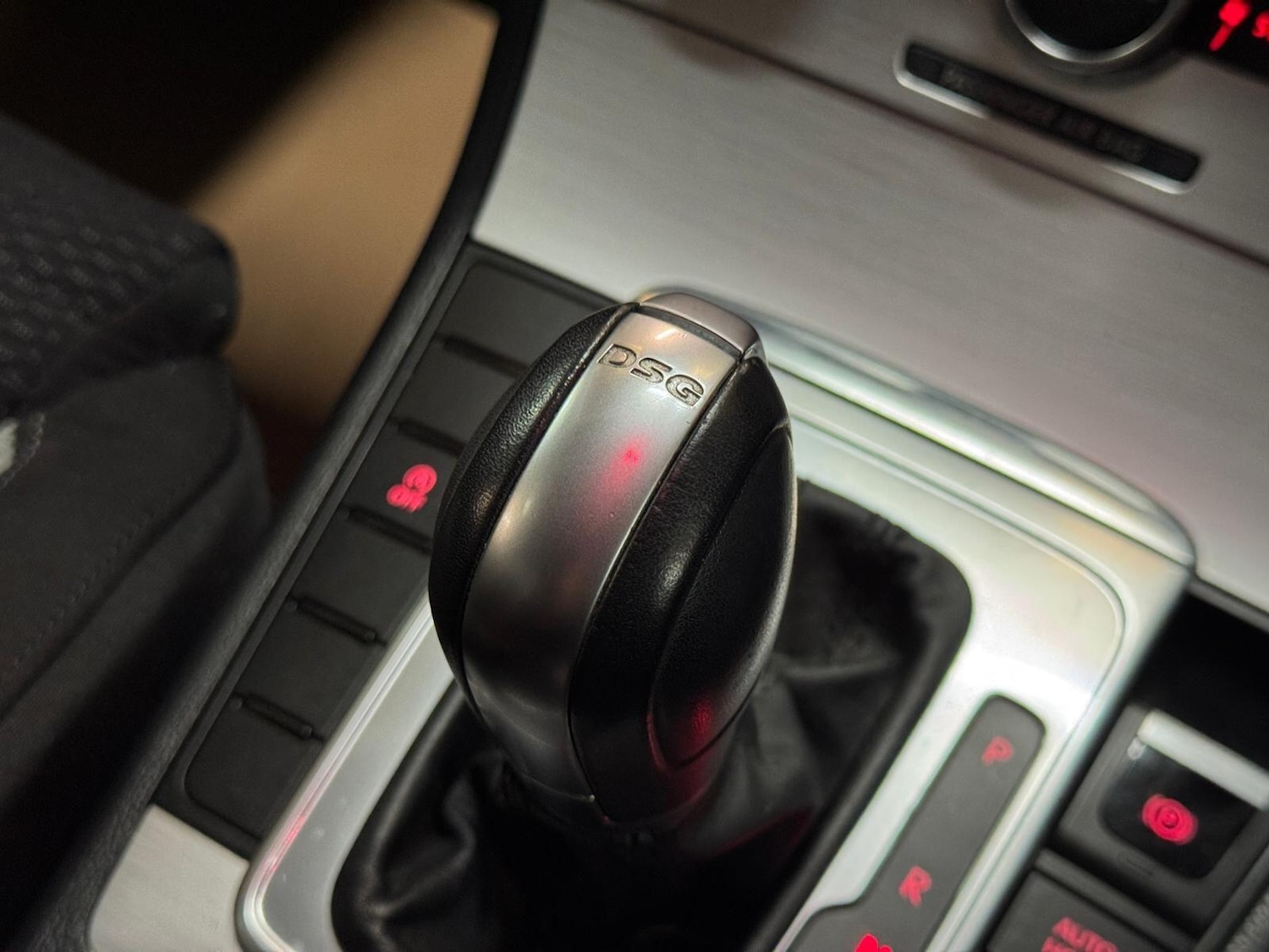 Used Volkswagen Passat for sale - 77120040: Photo 48