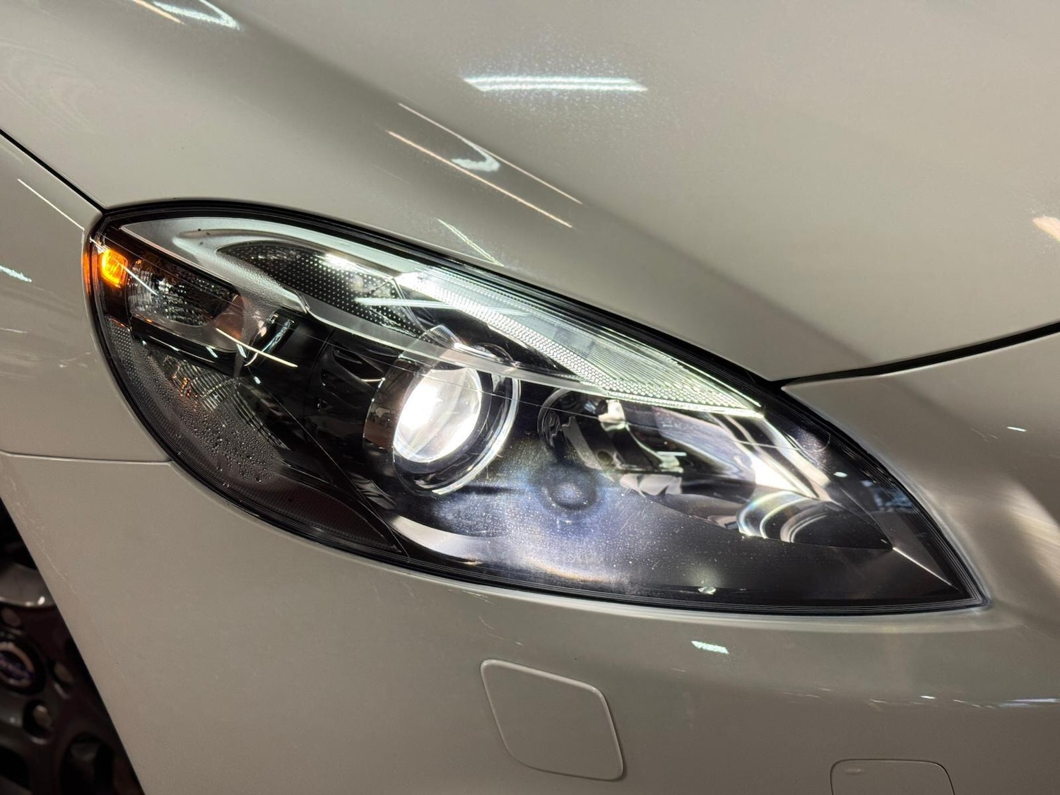 Used Volvo V40 Cross Country for sale - 77073996: Photo 11