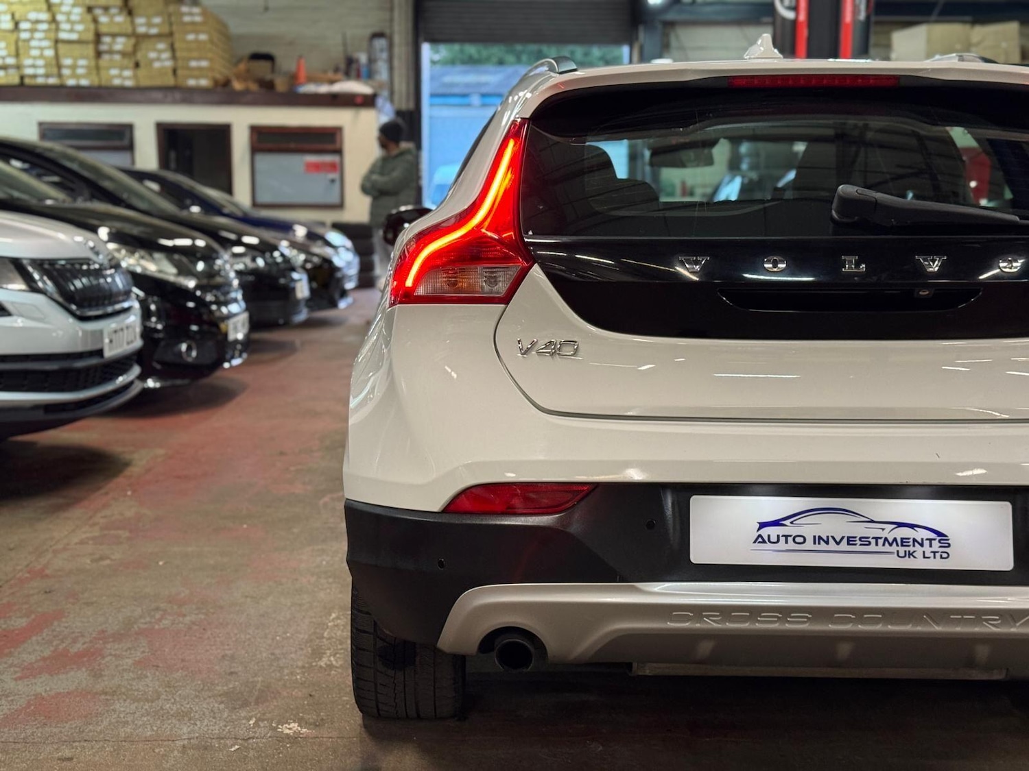 Used Volvo V40 Cross Country for sale - 77073996: Photo 14