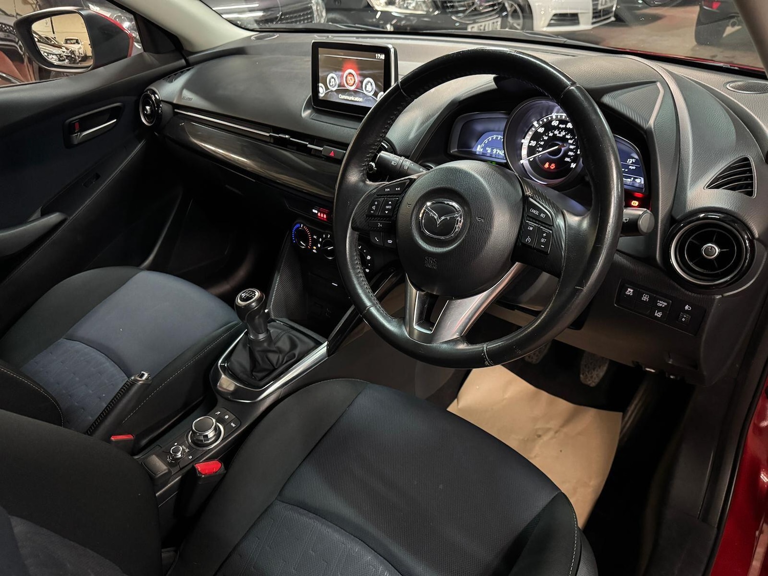 Used Mazda Mazda2 2015 for sale - 76839613: Photo 19