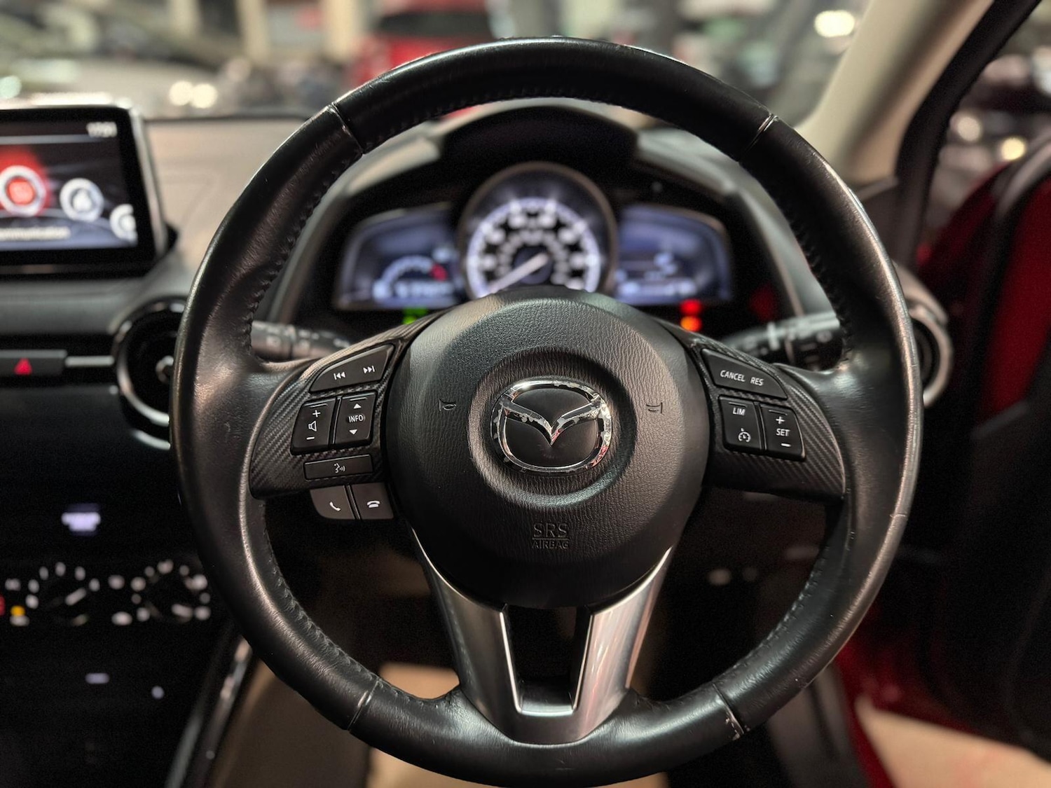 Used Mazda Mazda2 2015 for sale - 76839613: Photo 32