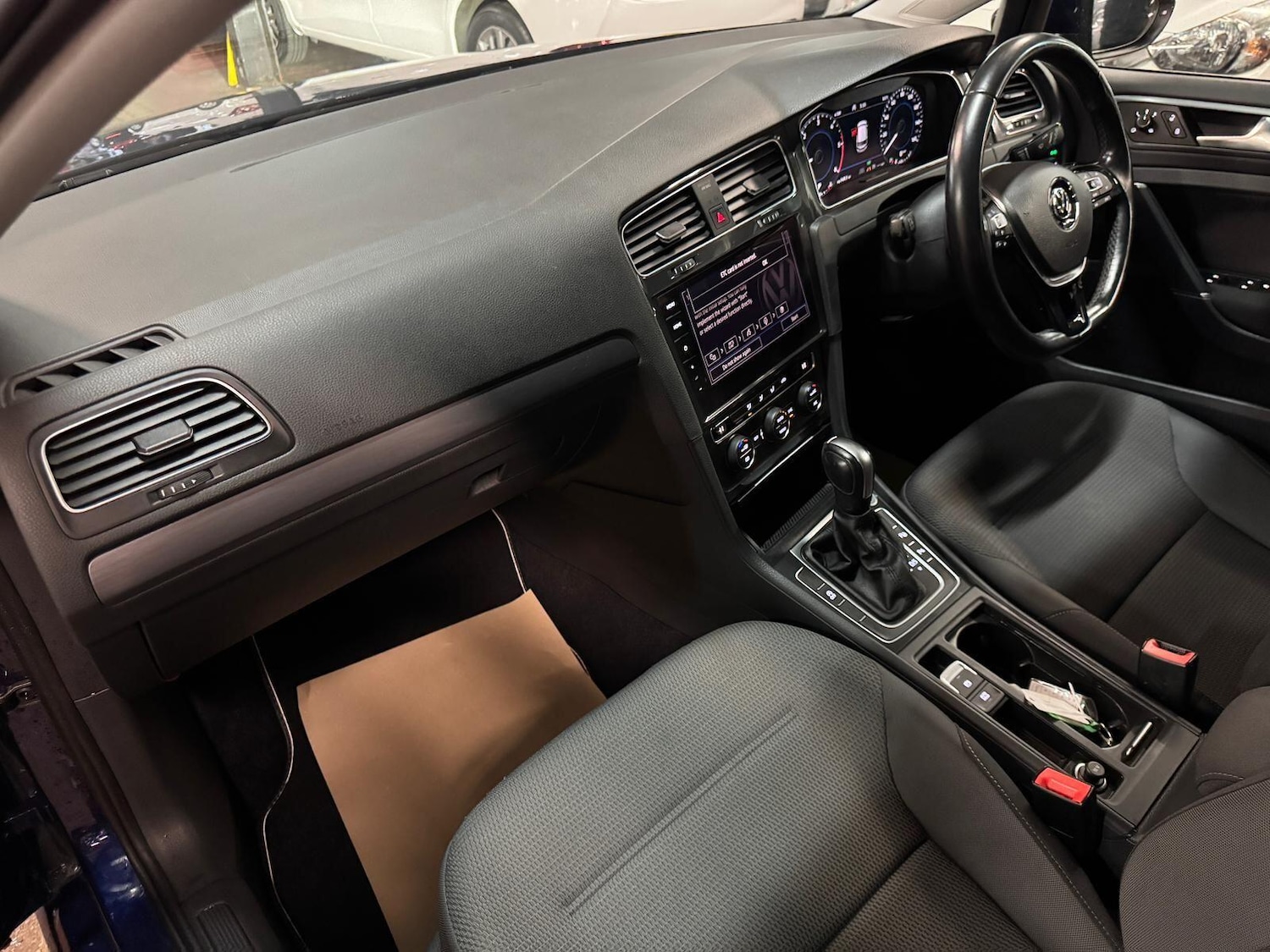 Used Volkswagen Golf for sale - 76585212: Photo 21