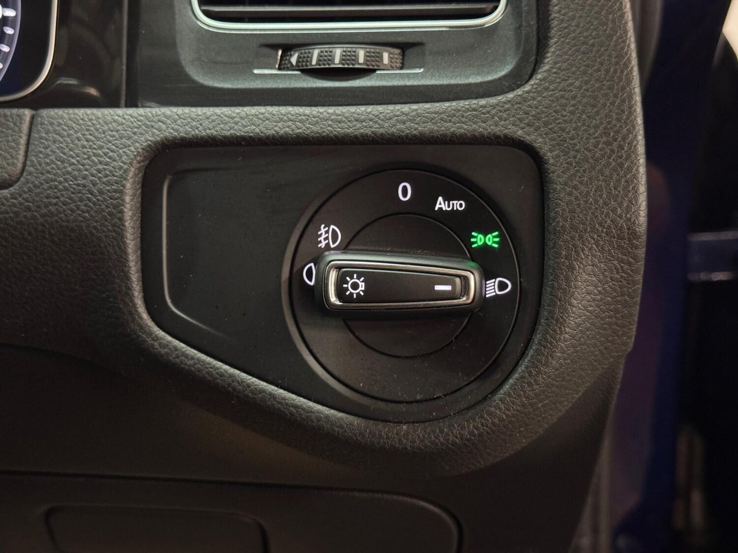 Used Volkswagen Golf for sale - 76585212: Photo 39