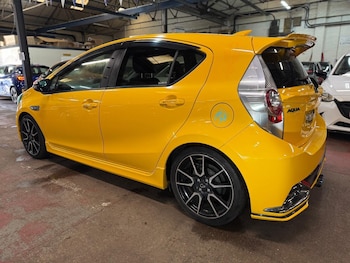 Used Toyota Aqua 2014 for sale - 77016127: Photo