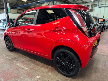 Used Toyota AYGO 2016 for sale - 75494200: Photo