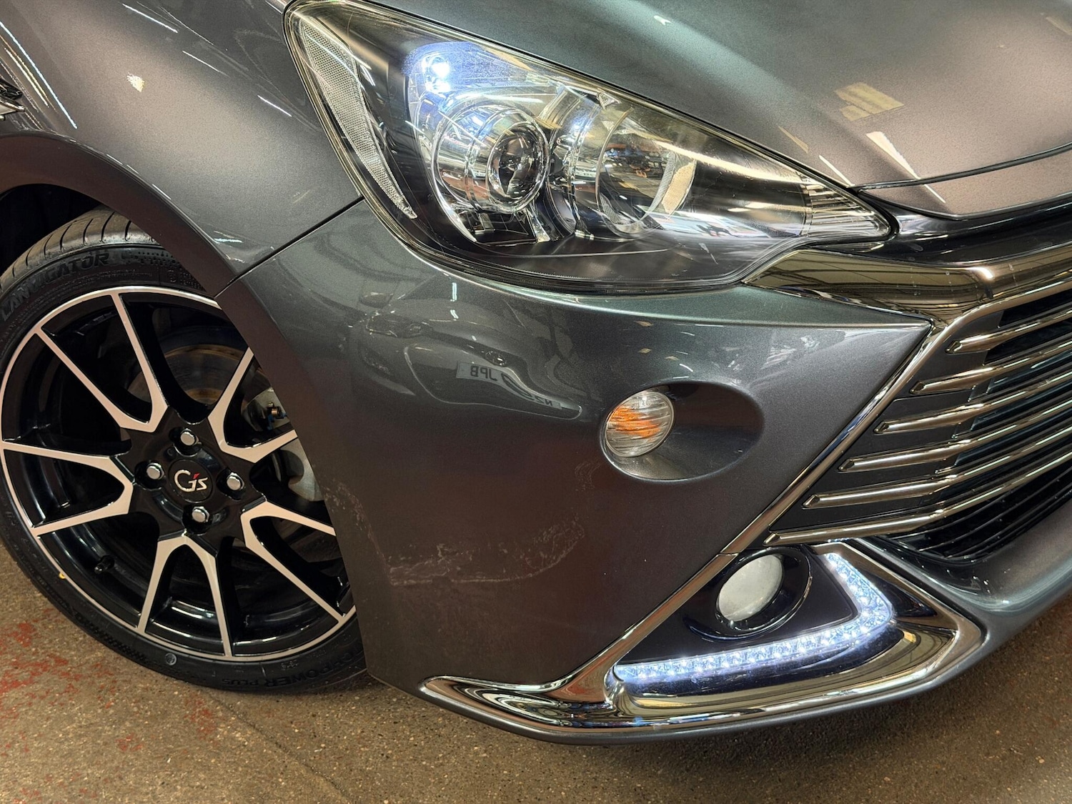 Used Toyota Aqua for sale - 76538836: Photo 10