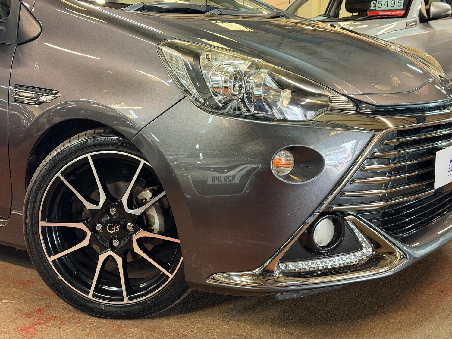 Used Toyota Aqua for sale - 76538836: Photo 17