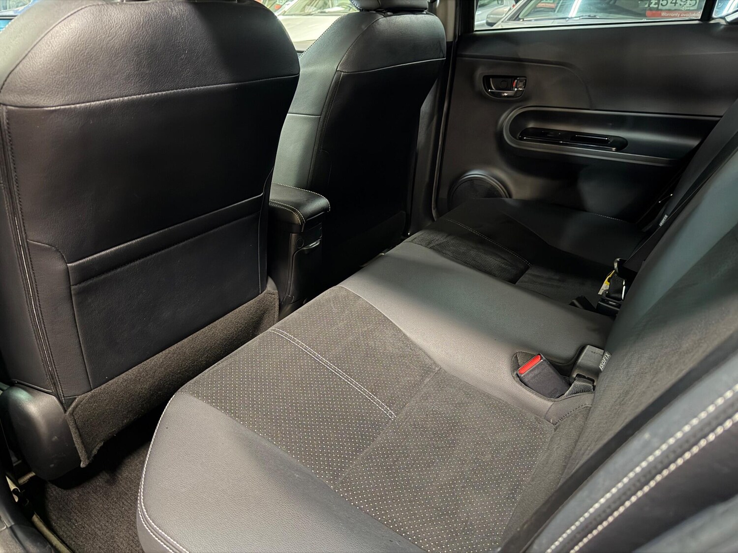 Used Toyota Aqua for sale - 76538836: Photo 41