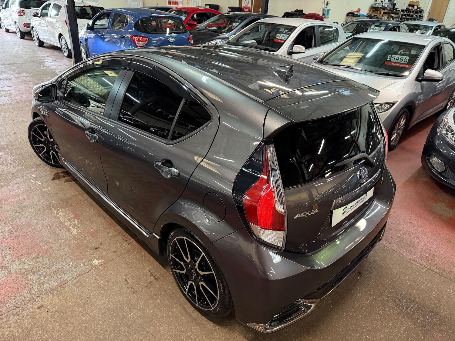 Used Toyota Aqua for sale - 76538836: Photo 7