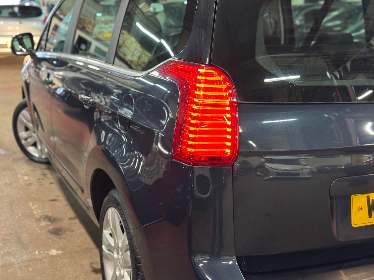 Used Peugeot 5008 2014 for sale - 77510388: Photo 13