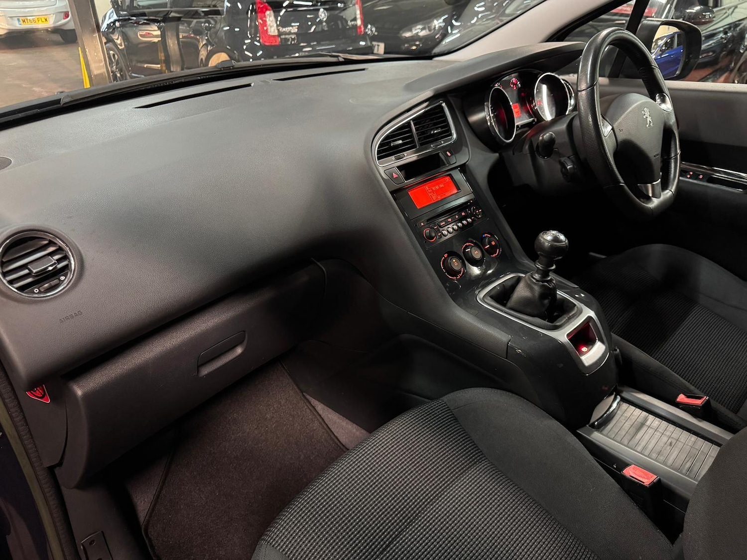 Used Peugeot 5008 2014 for sale - 77510388: Photo 20