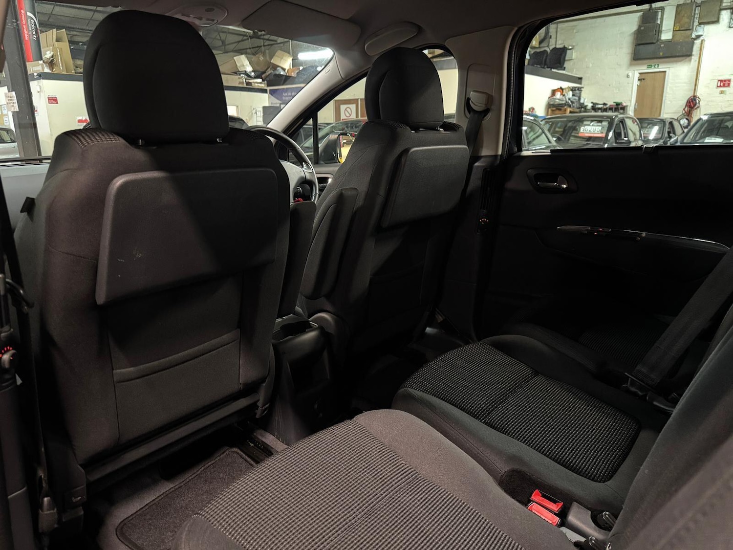 Used Peugeot 5008 2014 for sale - 77510388: Photo 26