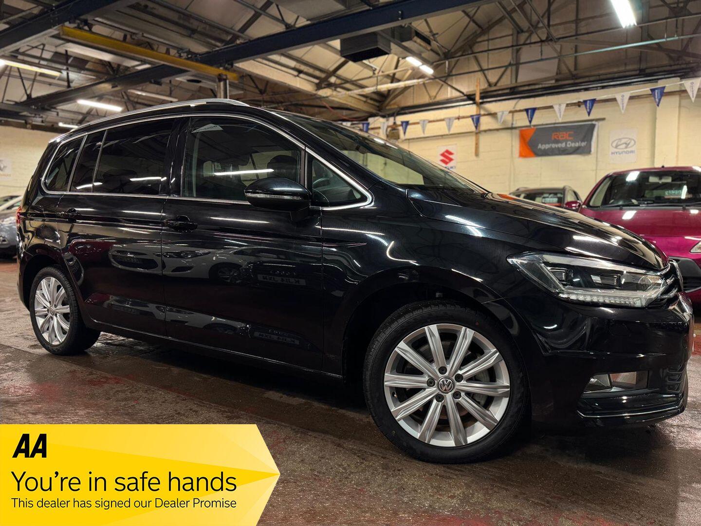 Used Volkswagen Touran for sale - 76538720: Photo 1