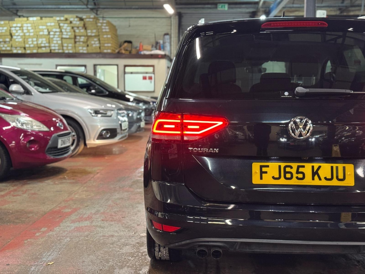 Used Volkswagen Touran for sale - 76538720: Photo 13