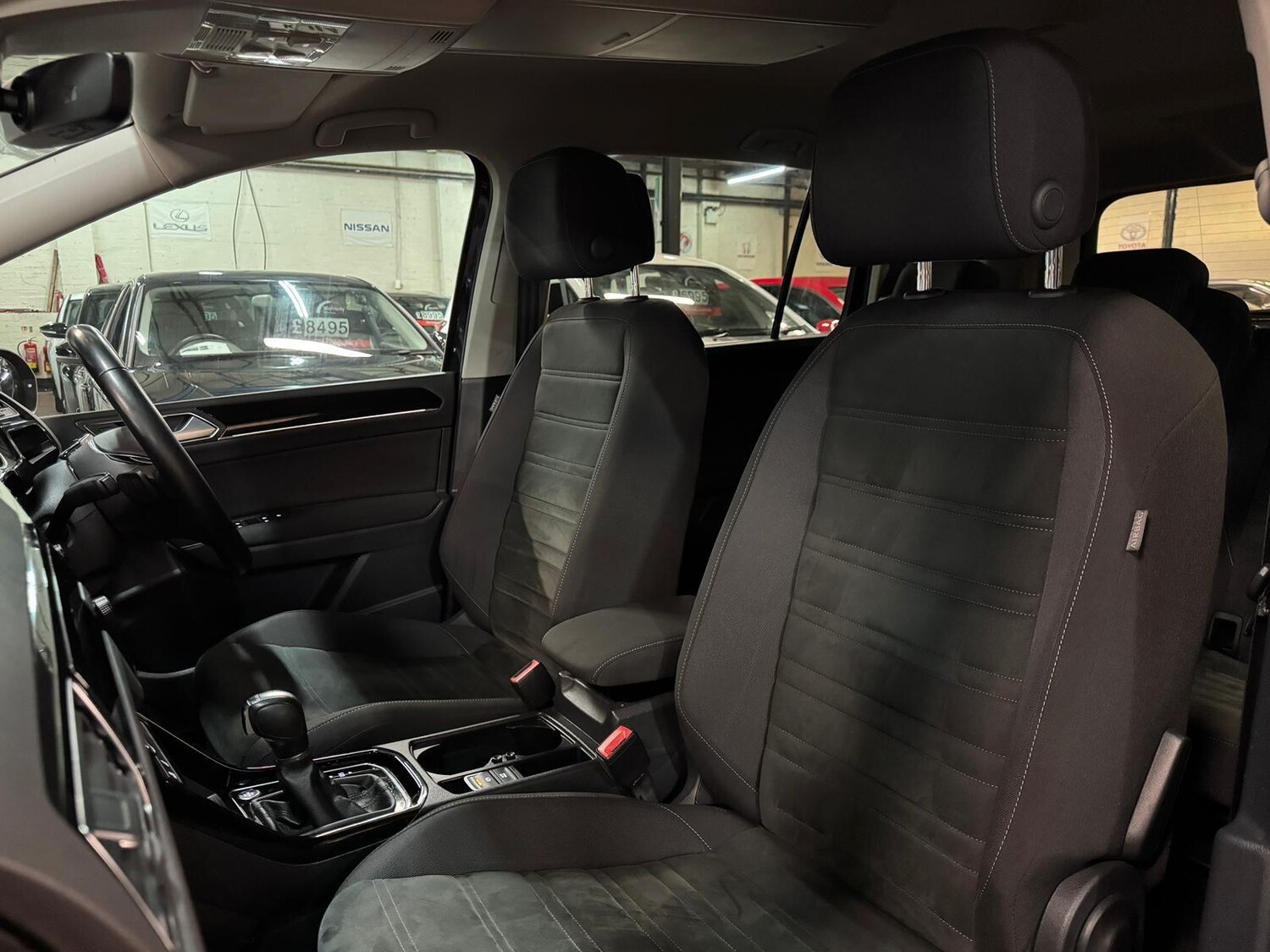 Used Volkswagen Touran for sale - 76538720: Photo 22