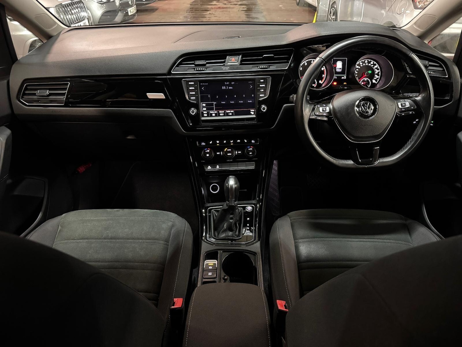 Used Volkswagen Touran for sale - 76538720: Photo 35