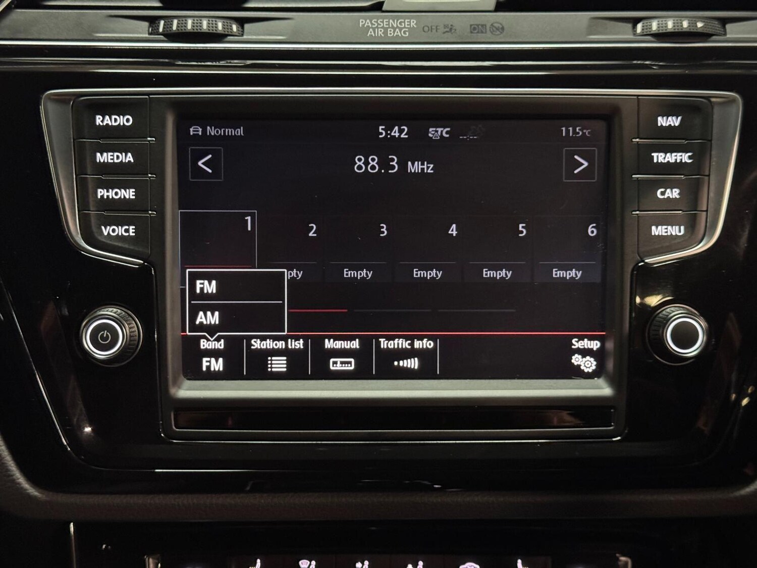 Used Volkswagen Touran for sale - 76538720: Photo 45