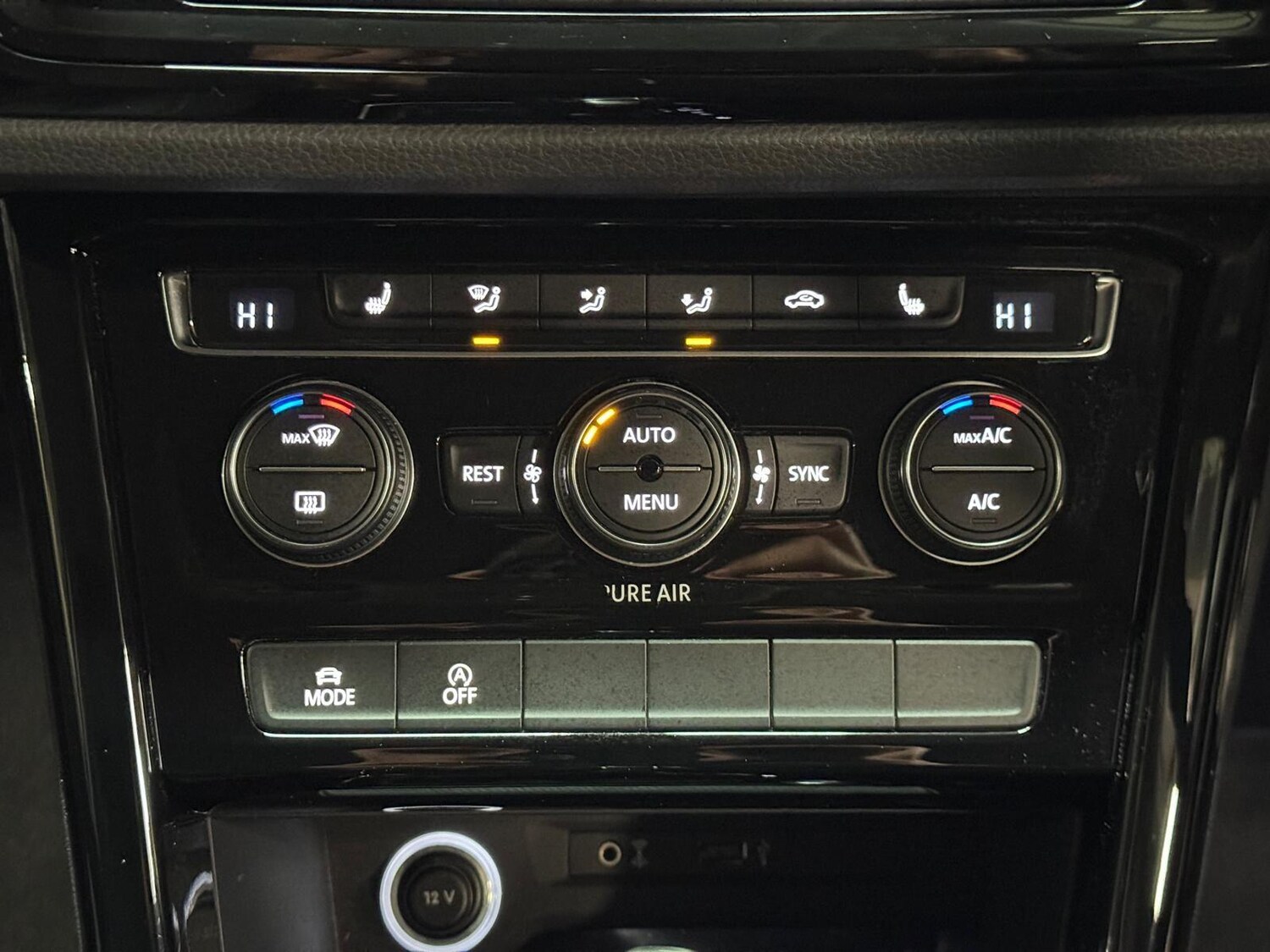 Used Volkswagen Touran for sale - 76538720: Photo 48