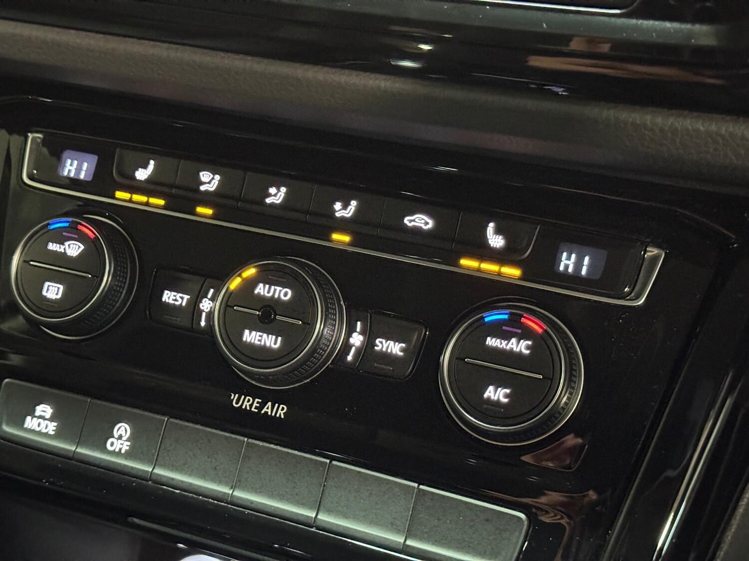 Used Volkswagen Touran for sale - 76538720: Photo 49