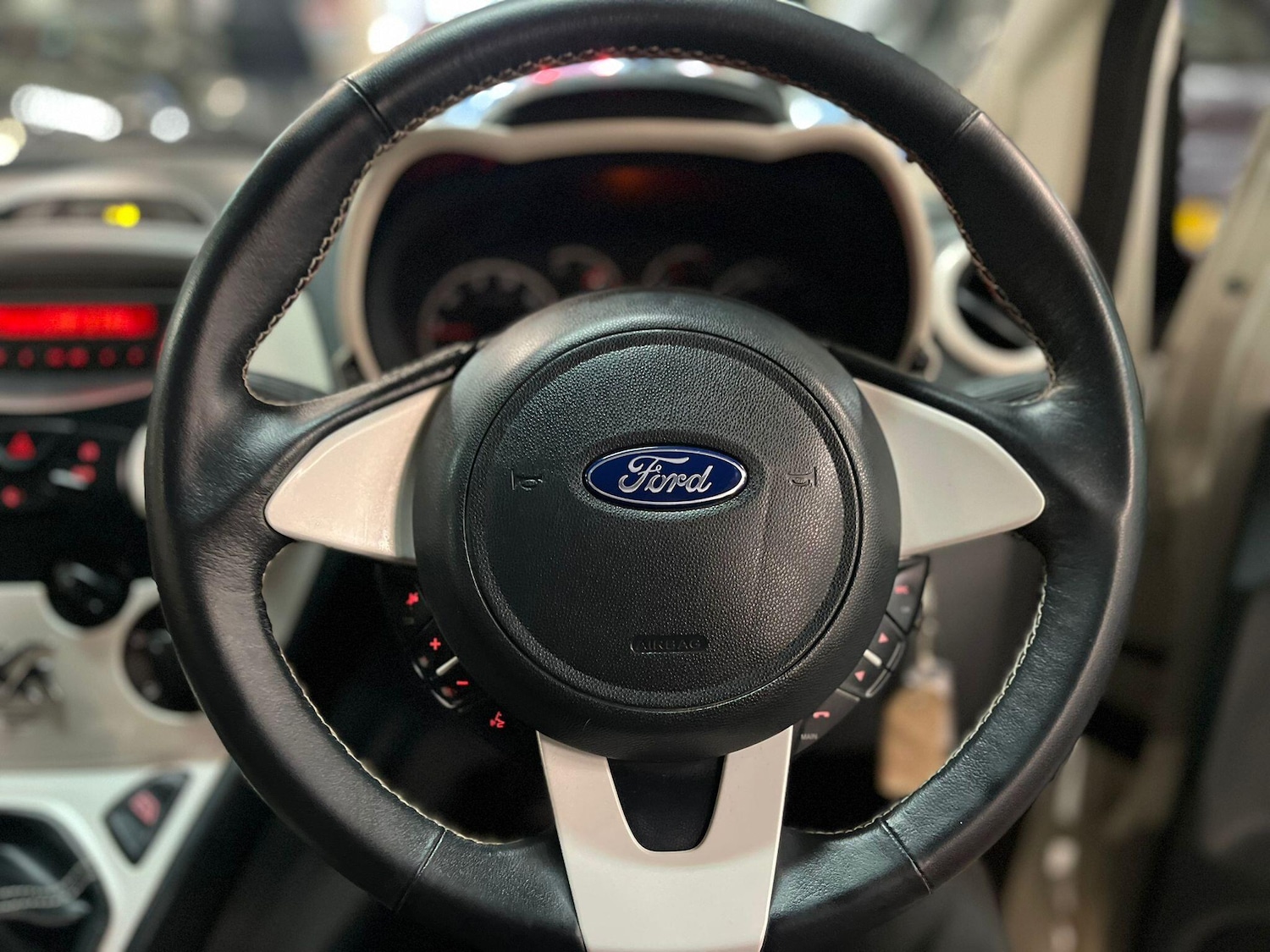 Used Ford Ka 2015 for sale - 77237839: Photo 24