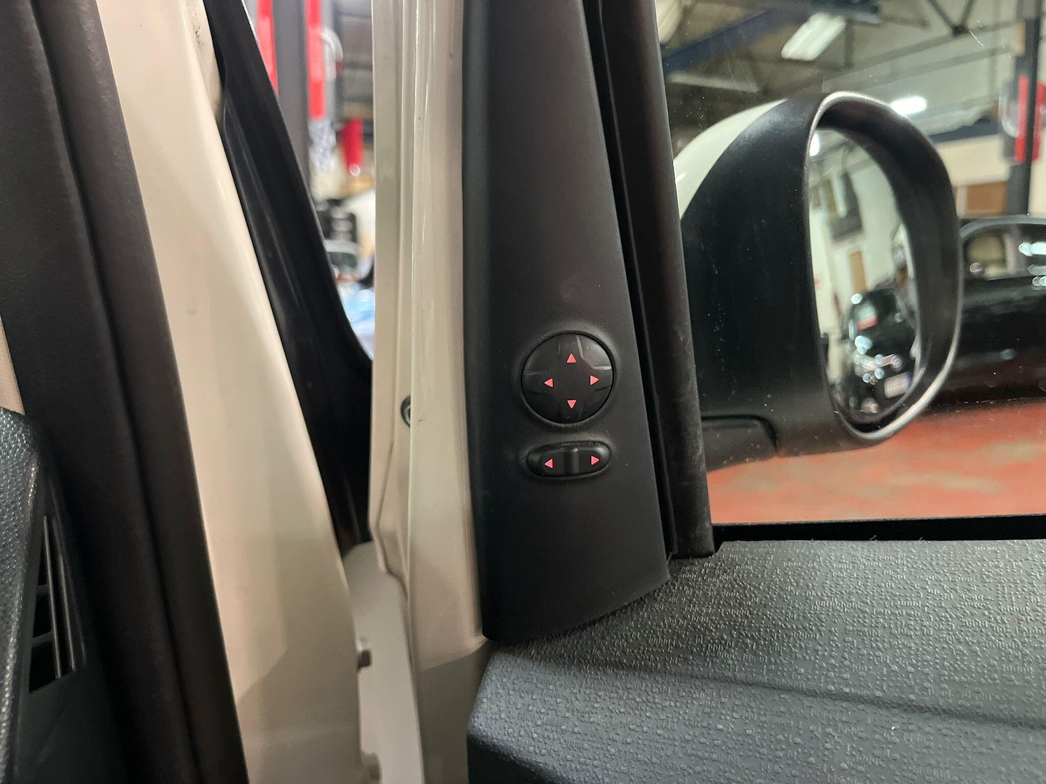 Used Ford Ka 2015 for sale - 77237839: Photo 30